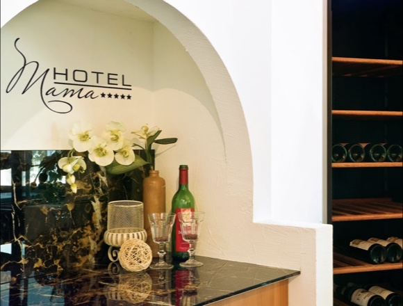 Hotel Mama